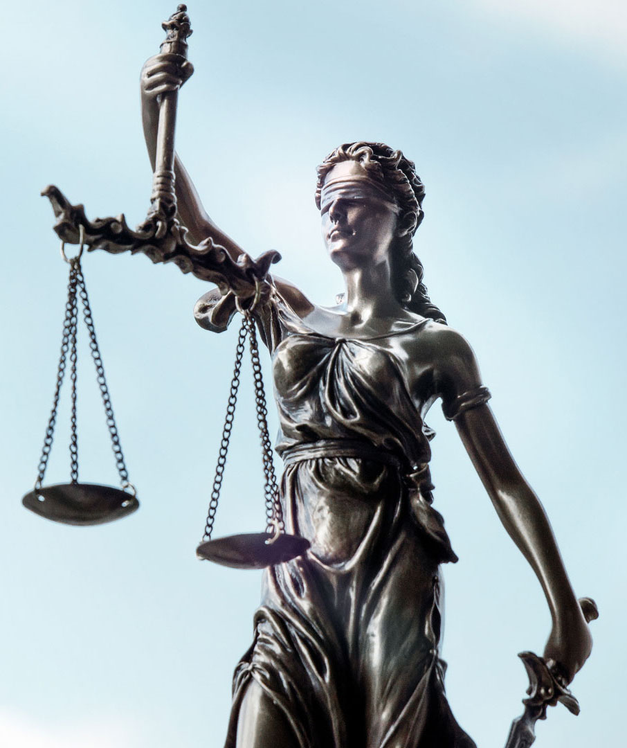 Avokat dhe ndihmë juridike për komunitetin shqiptar në Francë